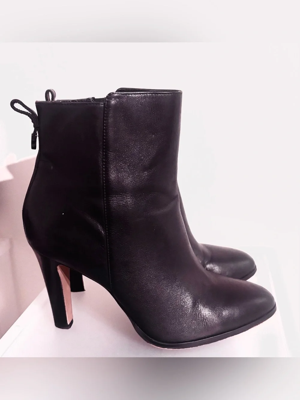 Coach Jemma black leather ankle booties in women's size 10B